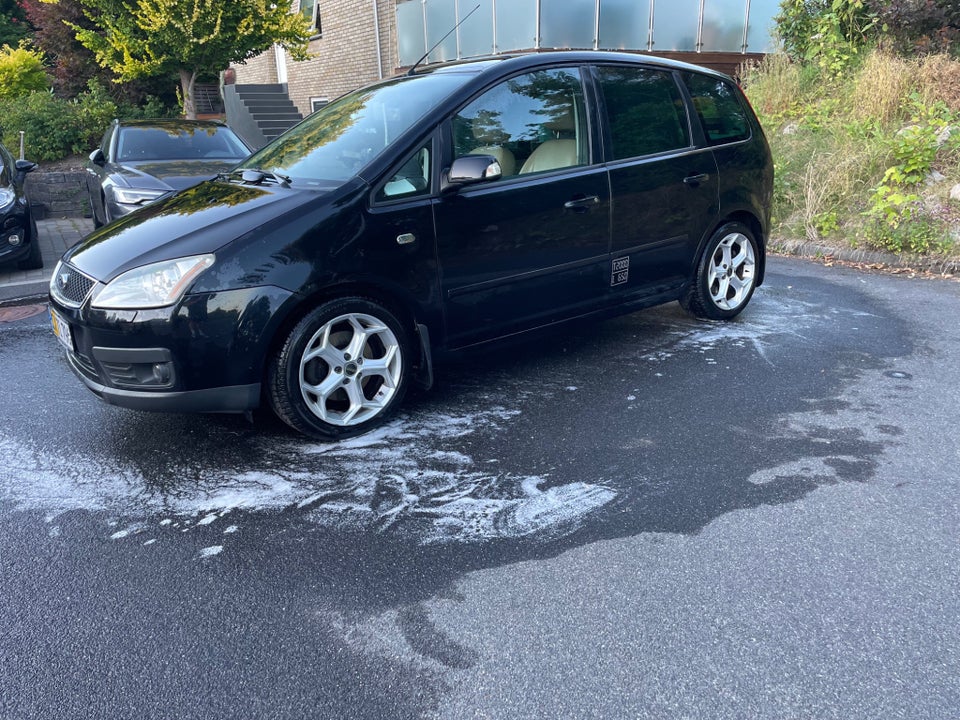 Ford C-MAX 2,0 TDCi Ghia Van 5d