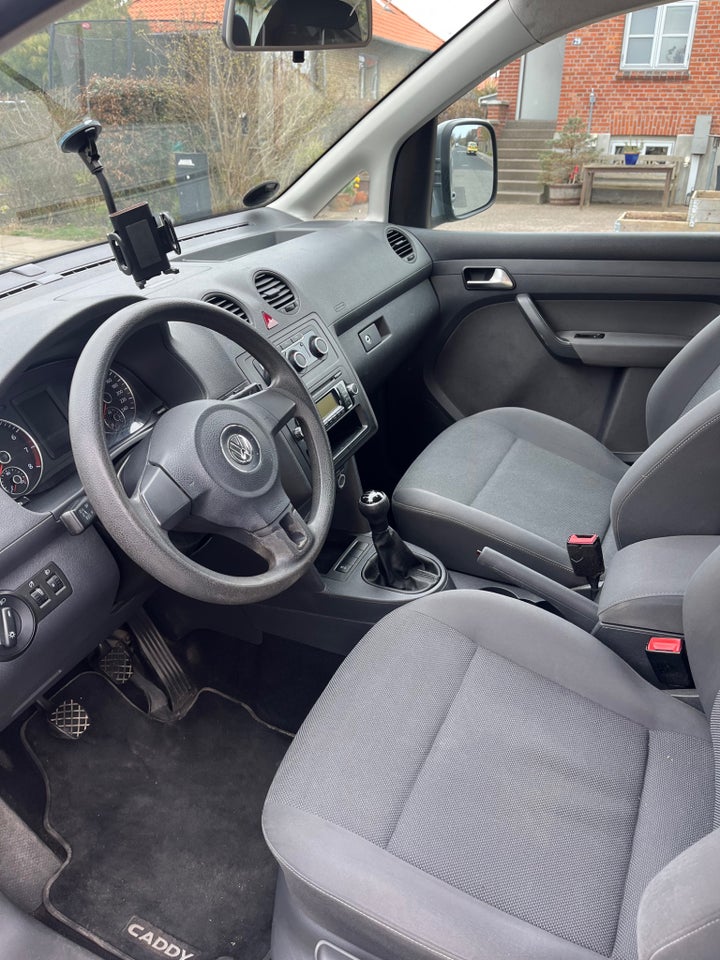 VW Caddy 1,2 TSi 85 Trendline 5d