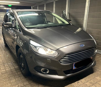 Ford S-MAX 2,0 EcoBlue Titanium aut. 5d