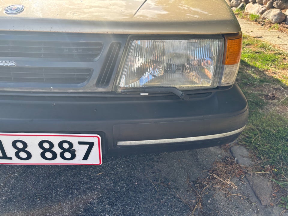 Saab 900 2,0  5d