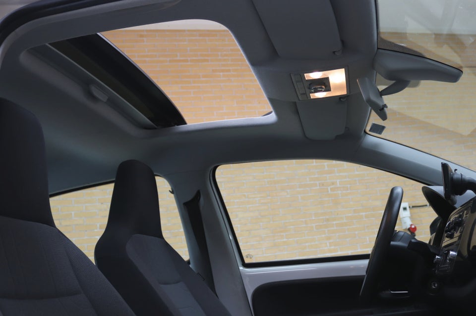 VW Up! 1,0 60 Move Up! BMT 5d