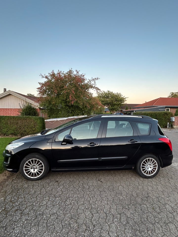 Peugeot 308 1,6 HDi 110 Comfort+ stc. 5d