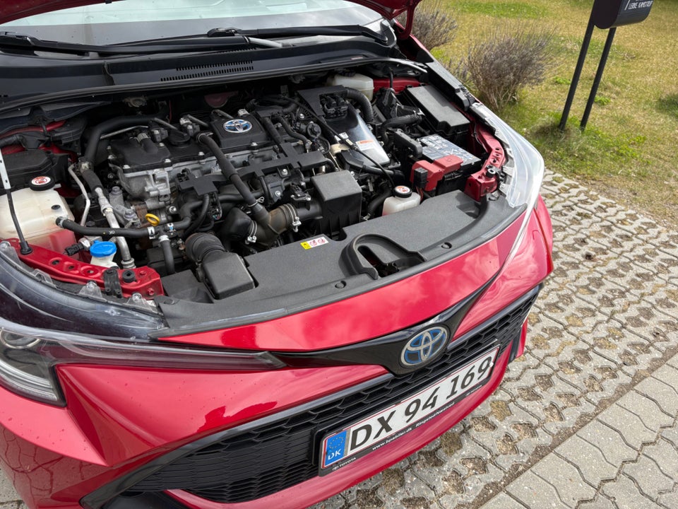 Toyota Corolla 1,8 Hybrid H3 Premium Touring Sports MDS 5d