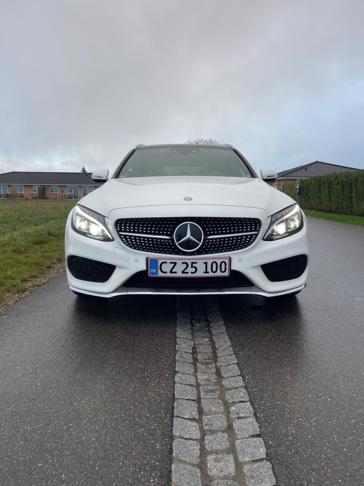 Mercedes C220 d 2,2 AMG Line stc. aut. 5d