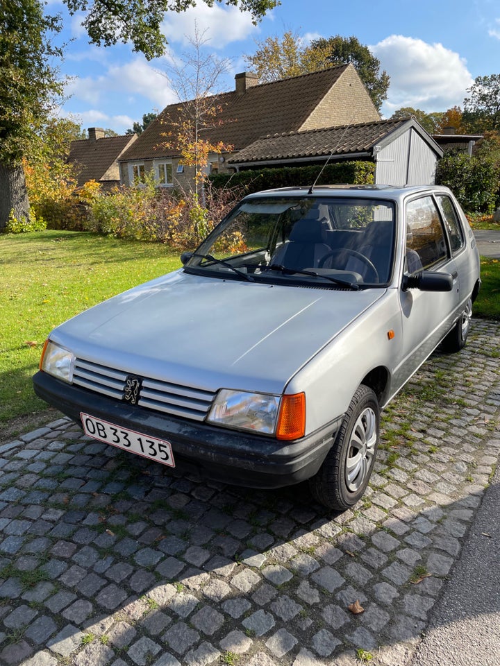 Peugeot 205 1,1 XLi 3d