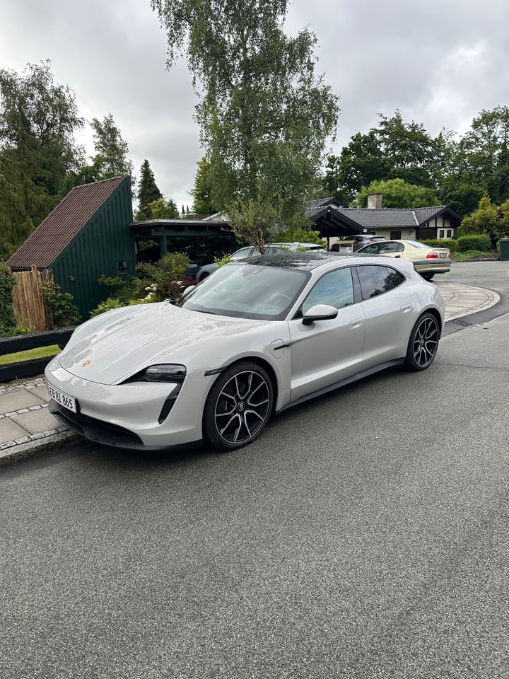 Porsche Taycan Performance+ 75 Years Sport Turismo 5d