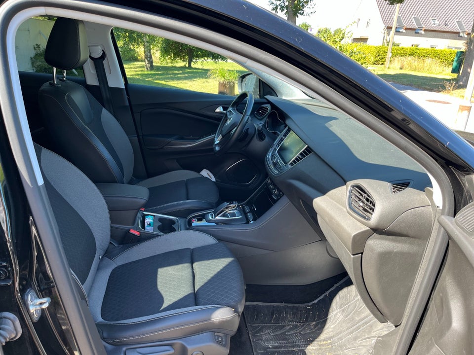 Opel Grandland X 1,6 Hybrid Cosmo Prestige aut. 5d