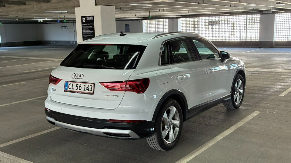 Audi Q3 35 TFSi Advanced Prestige 5d