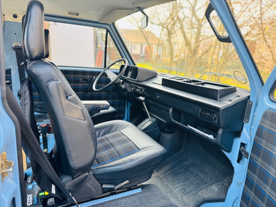 VW Transporter 2,1 Dehler Profi 4d