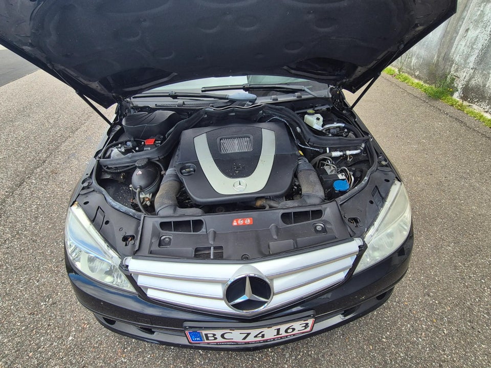 Mercedes C280 3,0 Avantgarde aut. 4d