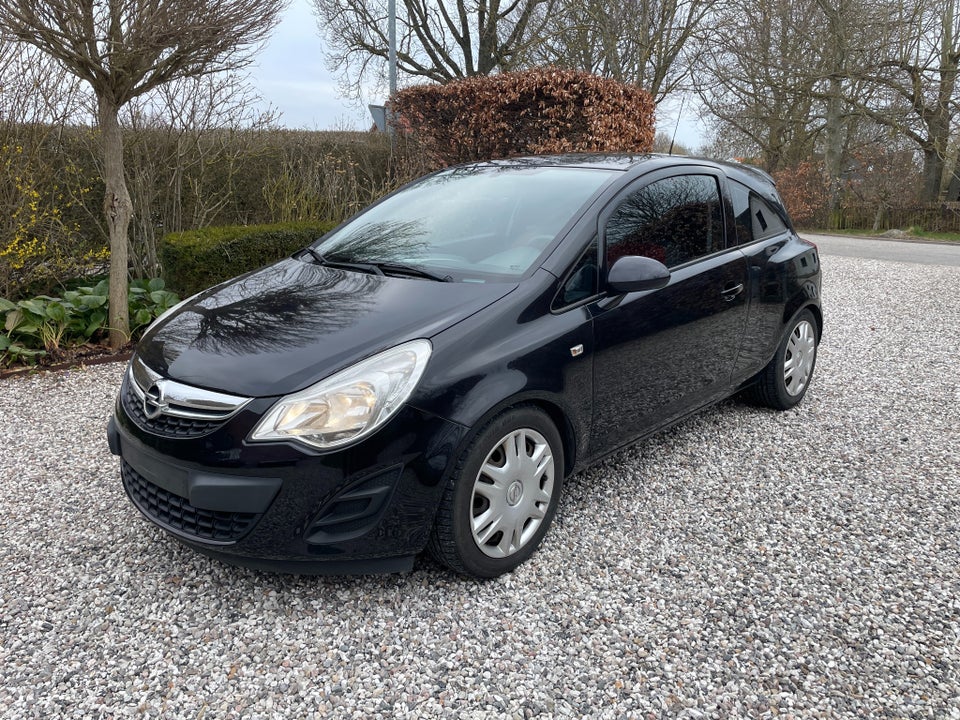 Opel Corsa 1,6 GSi 3d