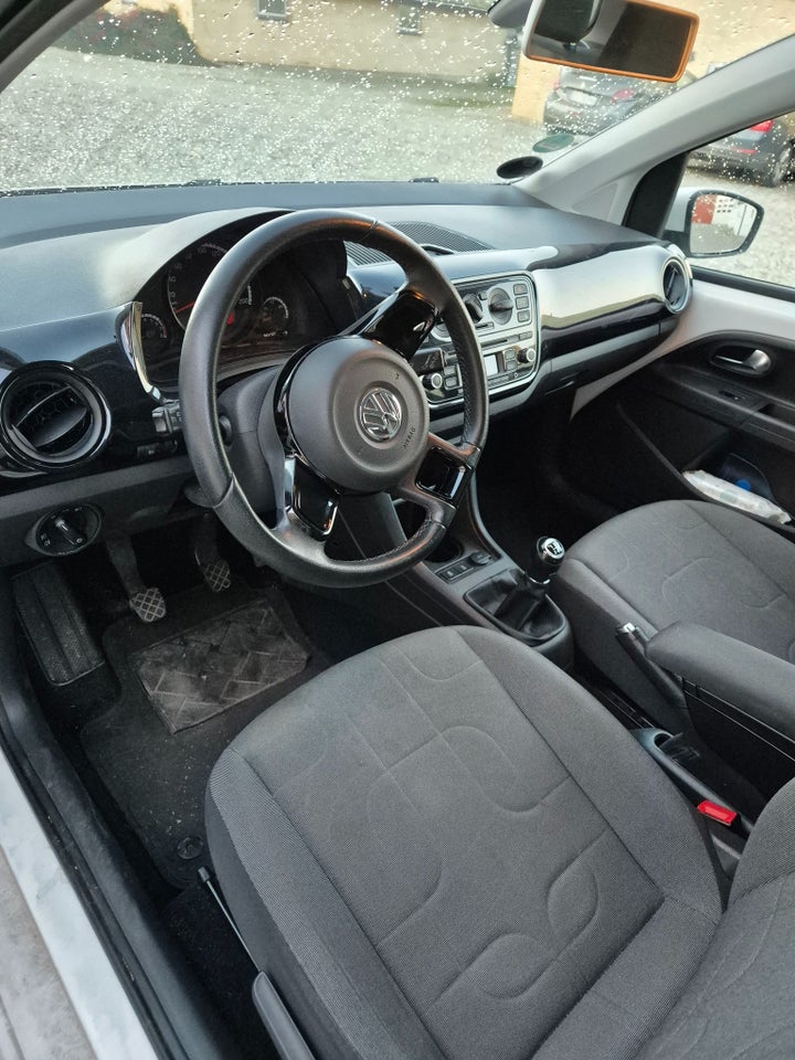 VW Up! 1,0 60 Move Up! BMT 5d