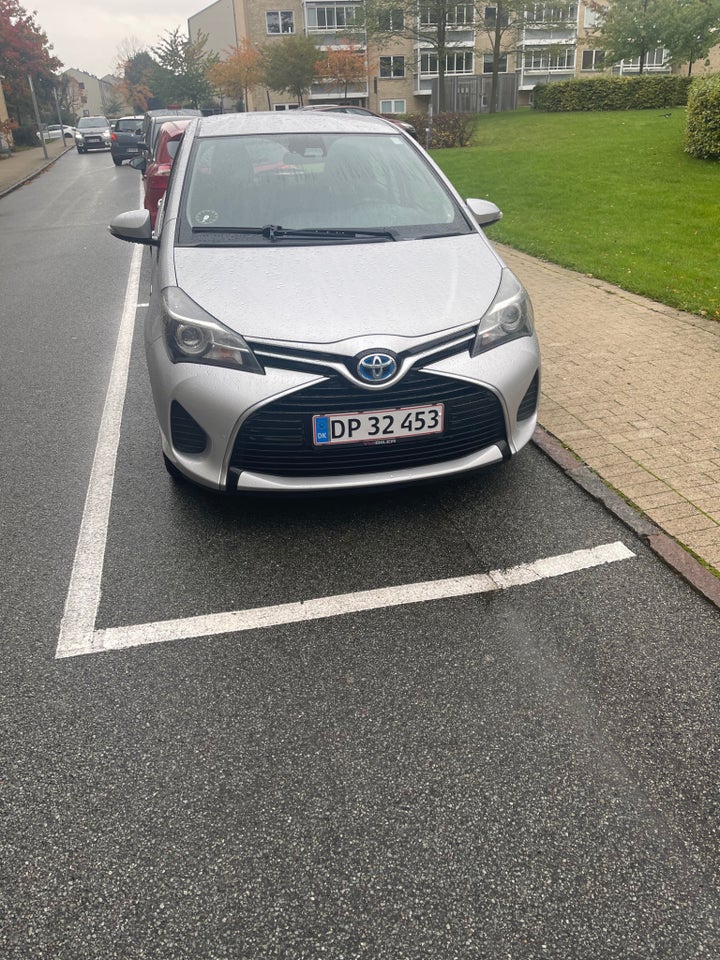 Toyota Yaris 1,5 Hybrid H2 Komfort e-CVT 5d