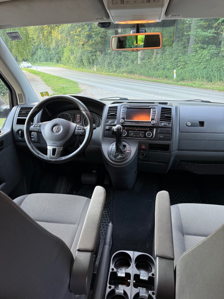 VW Caravelle 2,0 TDi 140 Comfortline DSG lang 4d