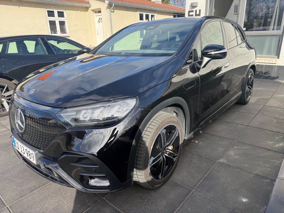 Mercedes EQE350+ SUV AMG Line 5d