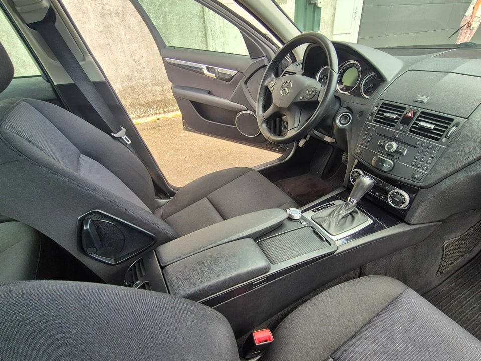 Mercedes C280 3,0 Avantgarde aut. 4d