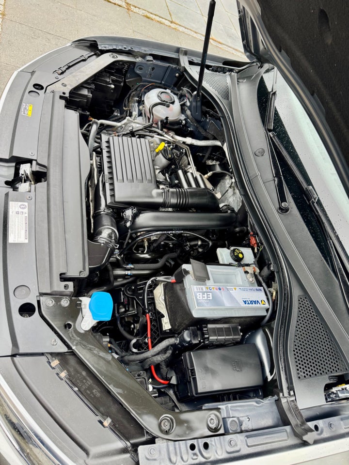 VW Tiguan 1,4 TSi 150 R-line DSG 4Motion 5d