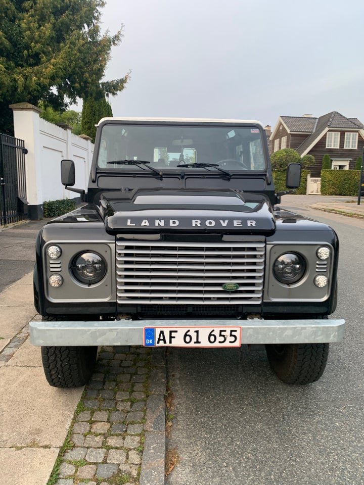 Land Rover Defender 110 2,4 TD4 5d