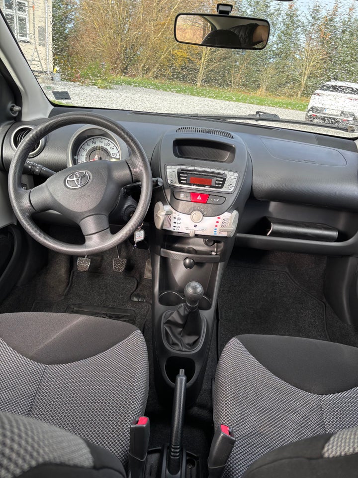 Toyota Aygo 1,0 VVT-i T1 5d