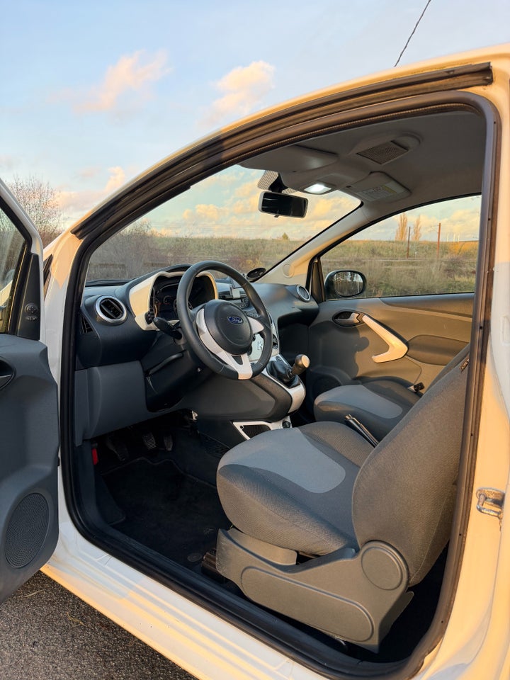 Ford Ka 1,2 Titanium 3d