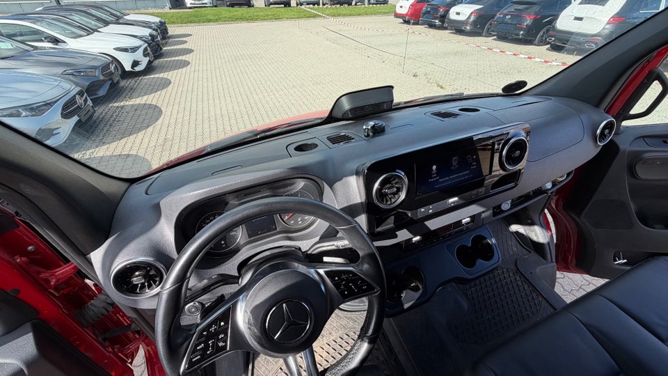 Mercedes Sprinter 319 2,0 CDi A4 Kassevogn aut. RWD