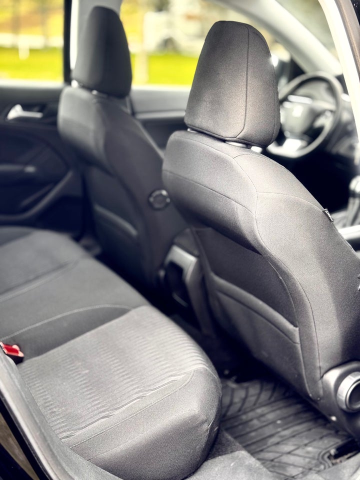 Peugeot 308 1,2 e-THP 110 Active 5d