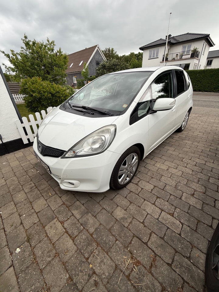 Honda Jazz 1,4 Elegance CVT 5d