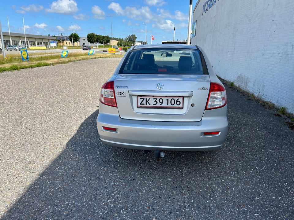 Suzuki SX4 1,6 GL 5d