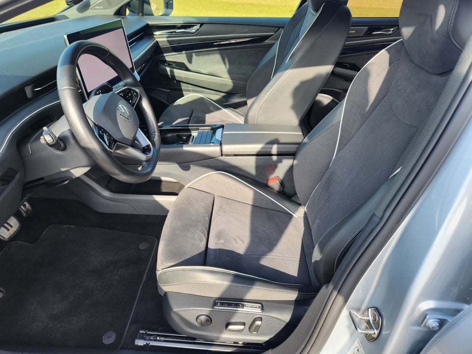 VW ID.7 77 Style+ Tourer 5d