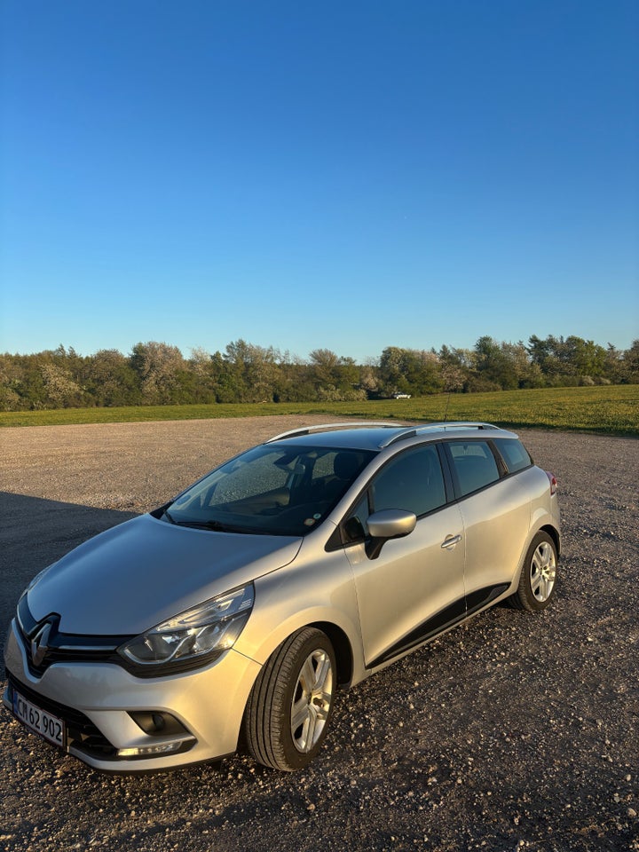 Renault Clio IV 1,5 dCi 90 Zen Sport Tourer 5d
