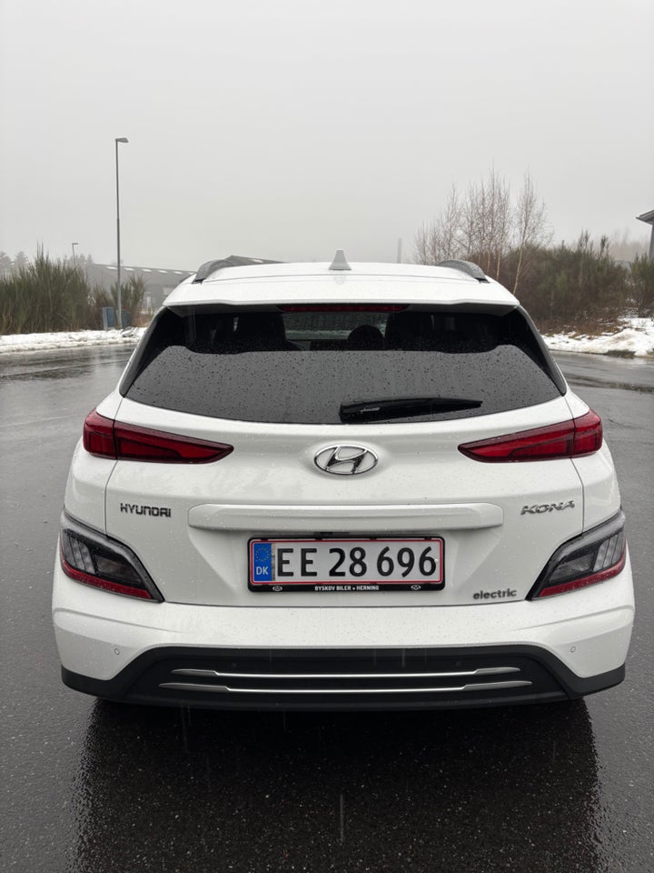 Hyundai Kona 39 EV Advanced 5d