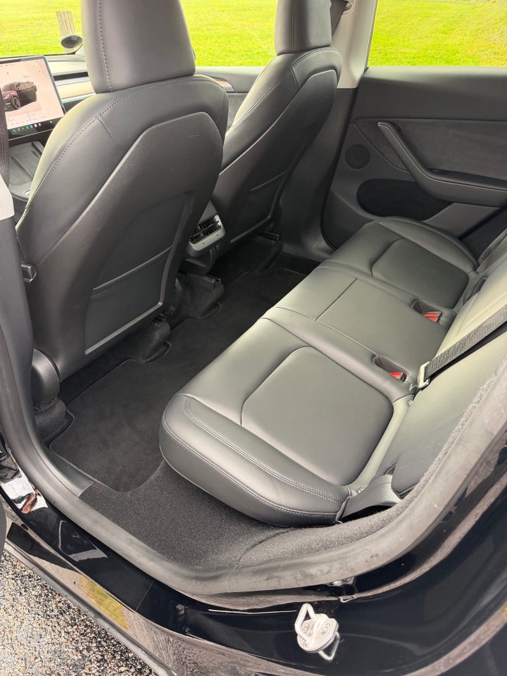 Tesla Model Y Performance AWD 5d