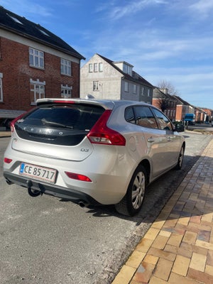 Volvo V40 2,0 D3 150 Kinetic 5d