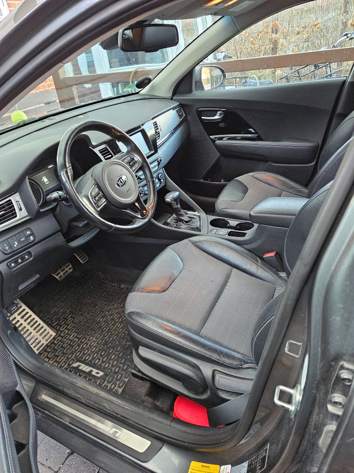 Kia Niro 1,6 PHEV Advance DCT 5d