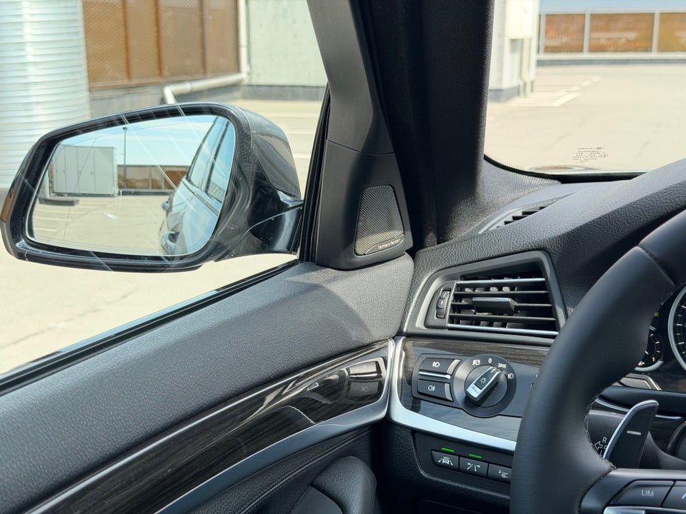 BMW 530d 3,0 Touring M-Sport aut. 5d