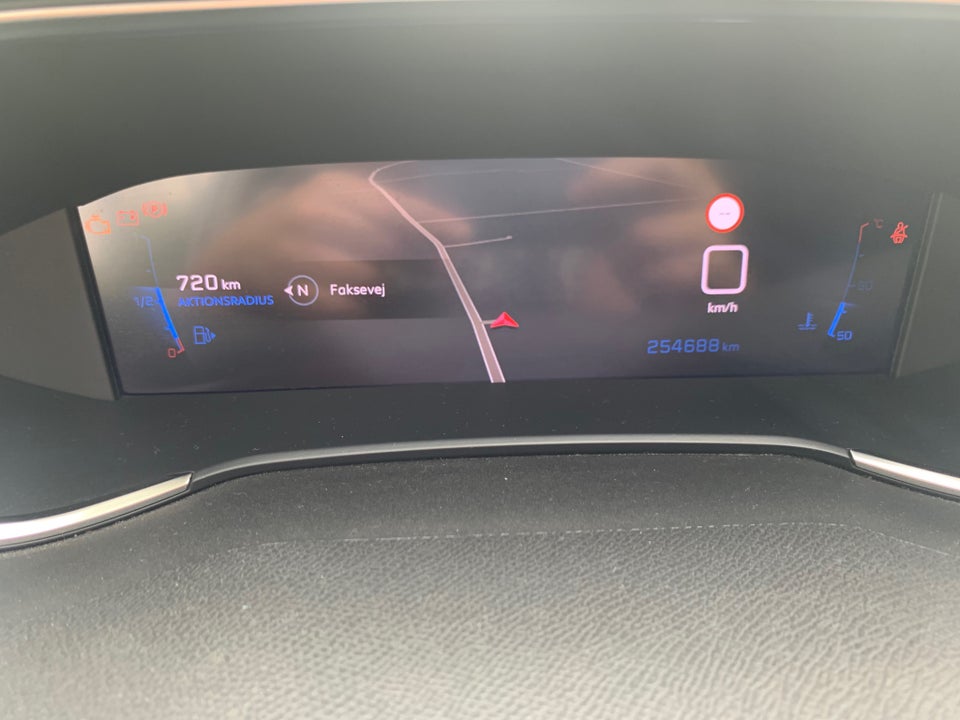 Peugeot 308 1,5 BlueHDi 130 Special Pack 5d