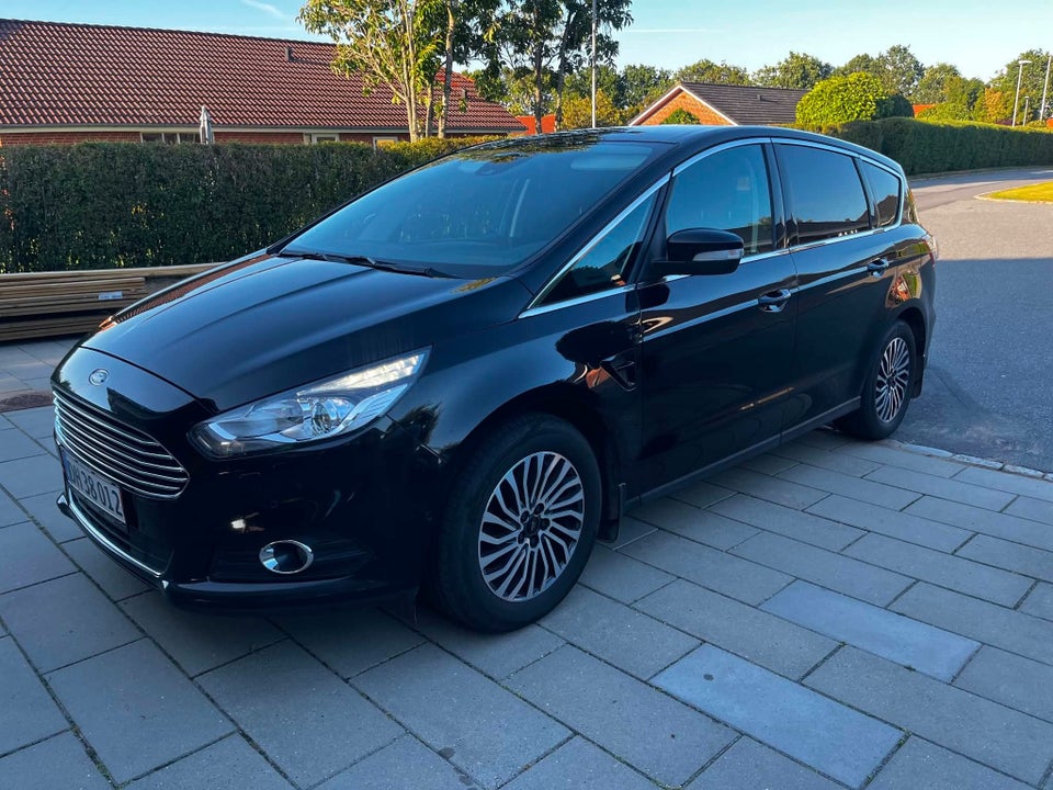Ford S-MAX 2,0 EcoBlue Titanium aut. 7prs 5d