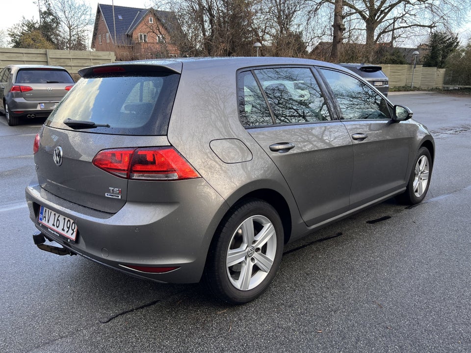 VW Golf VII 1,4 TSi 122 Highline BMT 5d