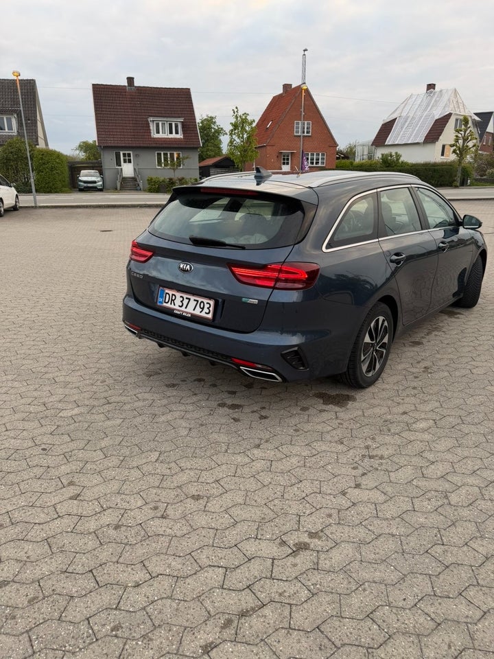 Kia Ceed 1,6 PHEV Prestige SW DCT 5d