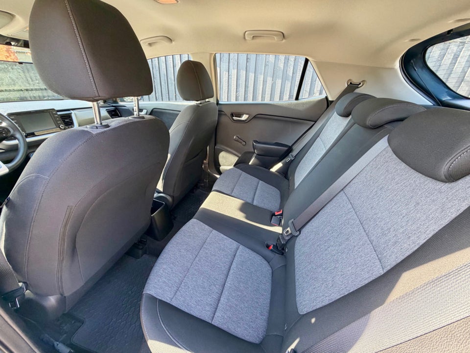 Kia Stonic 1,2 Advance 5d