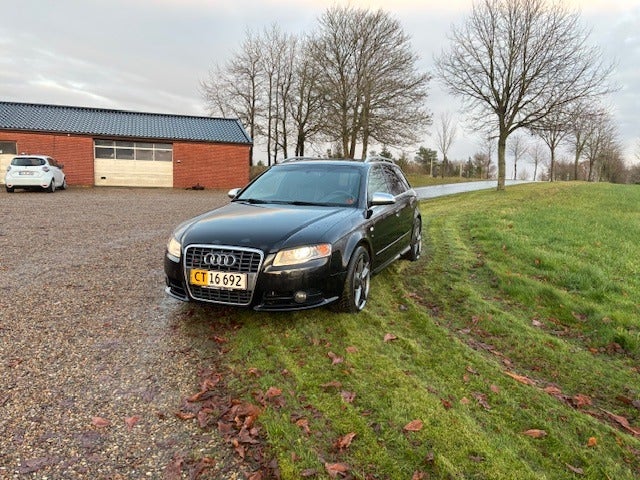 Audi S4 4,2 V8 Avant quattro Tiptr. Van 5d