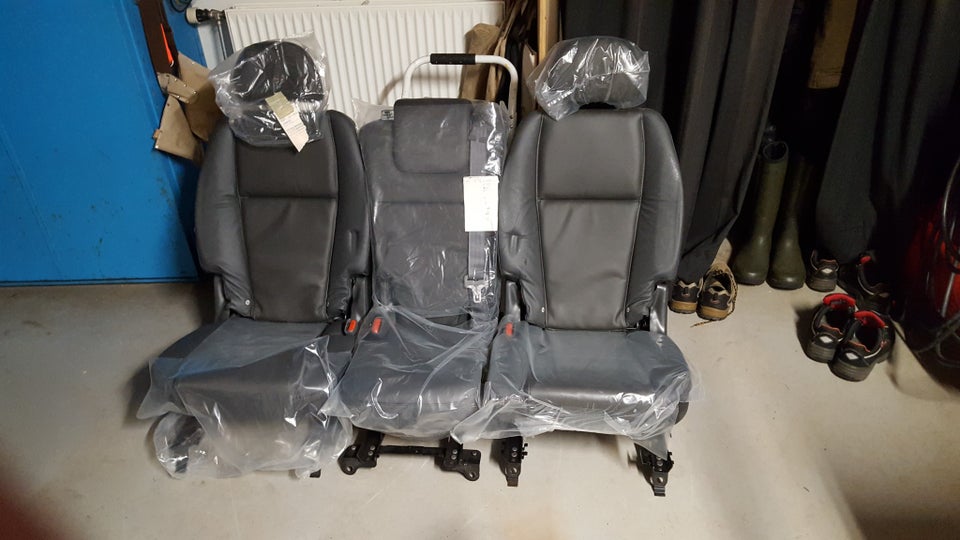 Volvo XC90 2,4 D5 185 Summum aut. AWD Van 5d