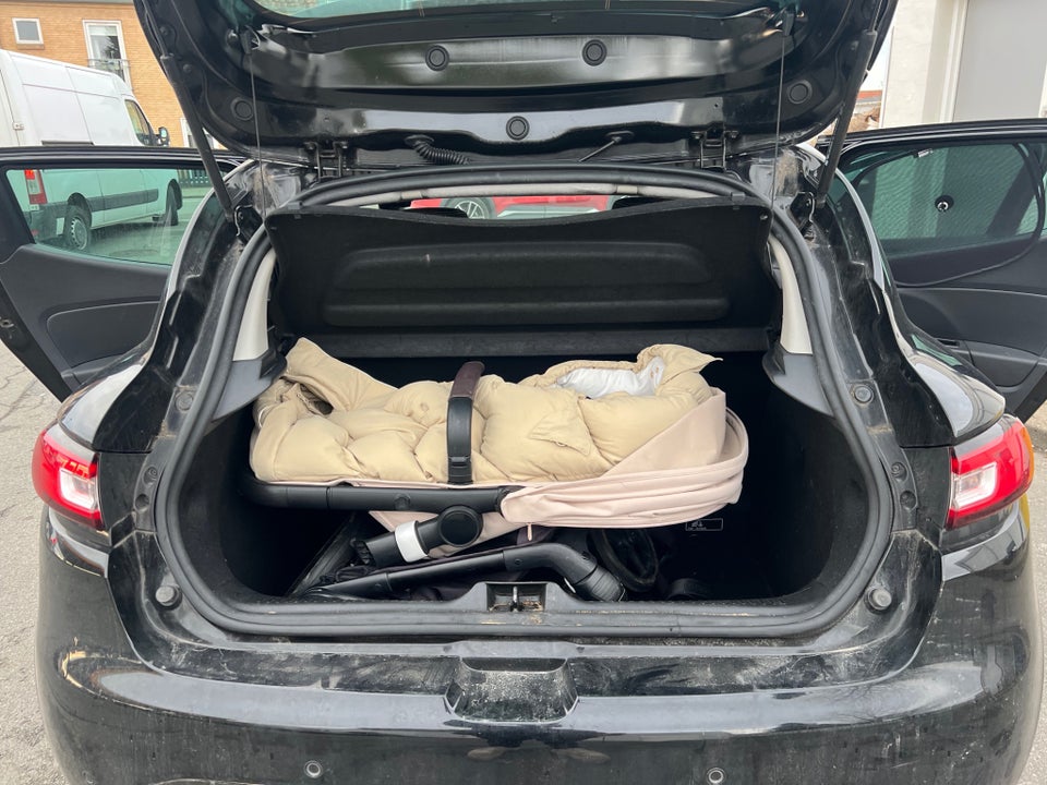 Renault Clio IV 1,5 dCi 90 Limited 5d