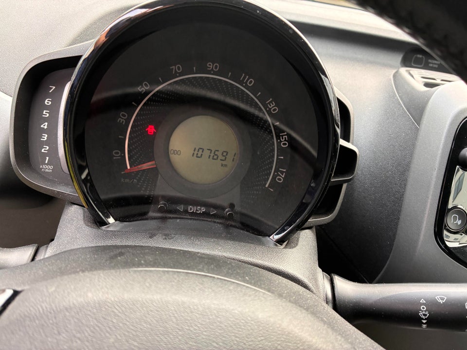 Toyota Aygo 1,0 VVT-i x-sky 5d