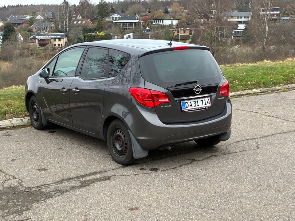 Opel Meriva 1,4 T 120 Cosmo 5d