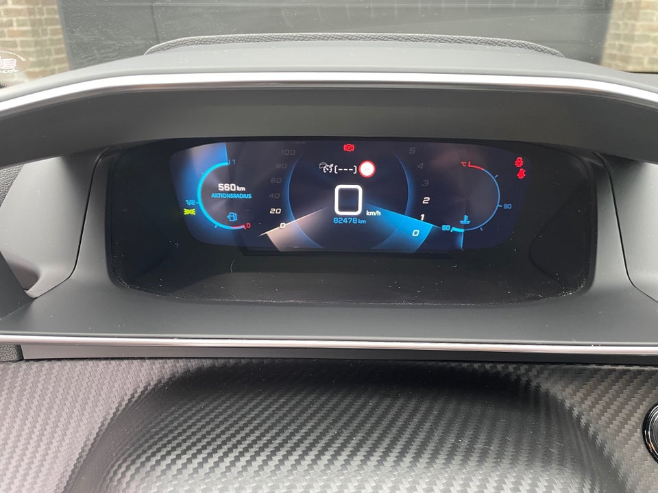 Peugeot 208 1,2 PureTech 100 Allure Sky Comfort 5d