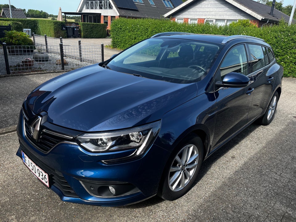 Renault Megane IV 1,5 dCi 115 Zen Sport Tourer 5d