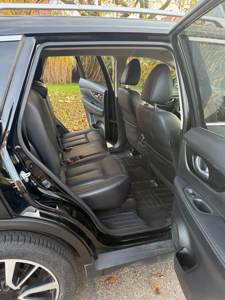 Nissan X-Trail 2,0 dCi 177 Tekna X-tr. 4WD 7prs 5d