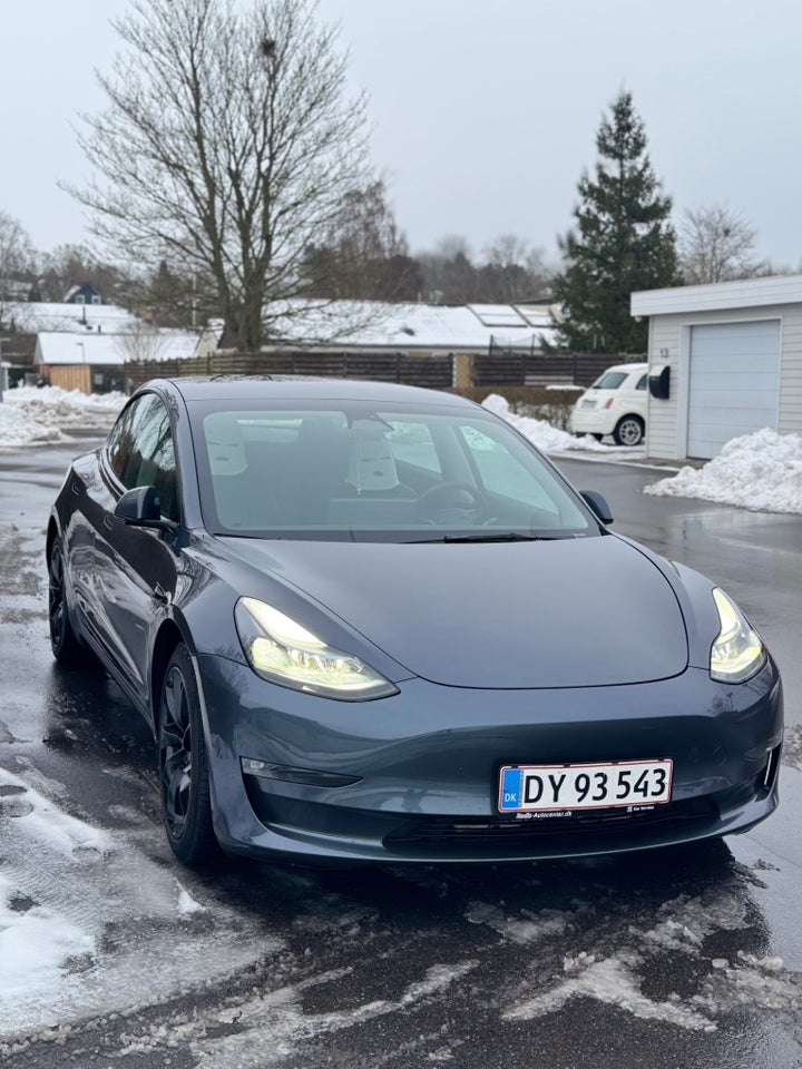 Tesla Model 3 Long Range AWD 4d