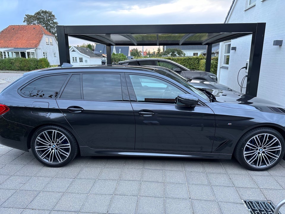 BMW 540i 3,0 Touring M-Sport xDrive aut. 5d